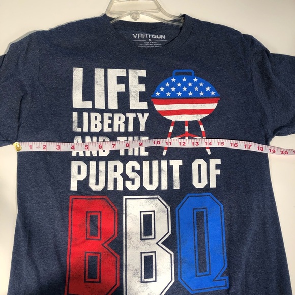 4th of July women graphic tee, size M, very cute - Picture 4 of 5